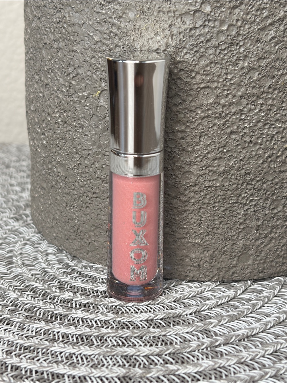 ❤️$10 NWT Buxom Full On Plumping Lip Polish Shade White Russian 2ml